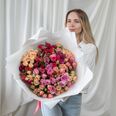 25 кустовых роз микс